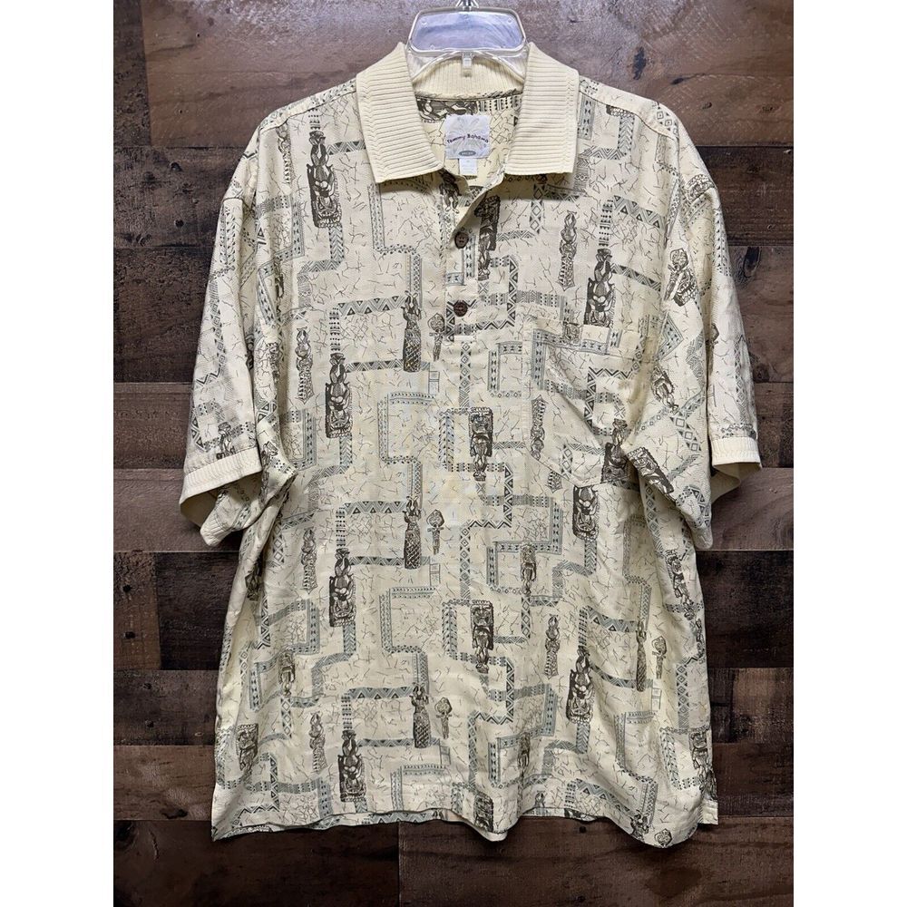 Tommy Bahama‎ Relax Men's Polo Size Medium *100% Silk* Tiki Print